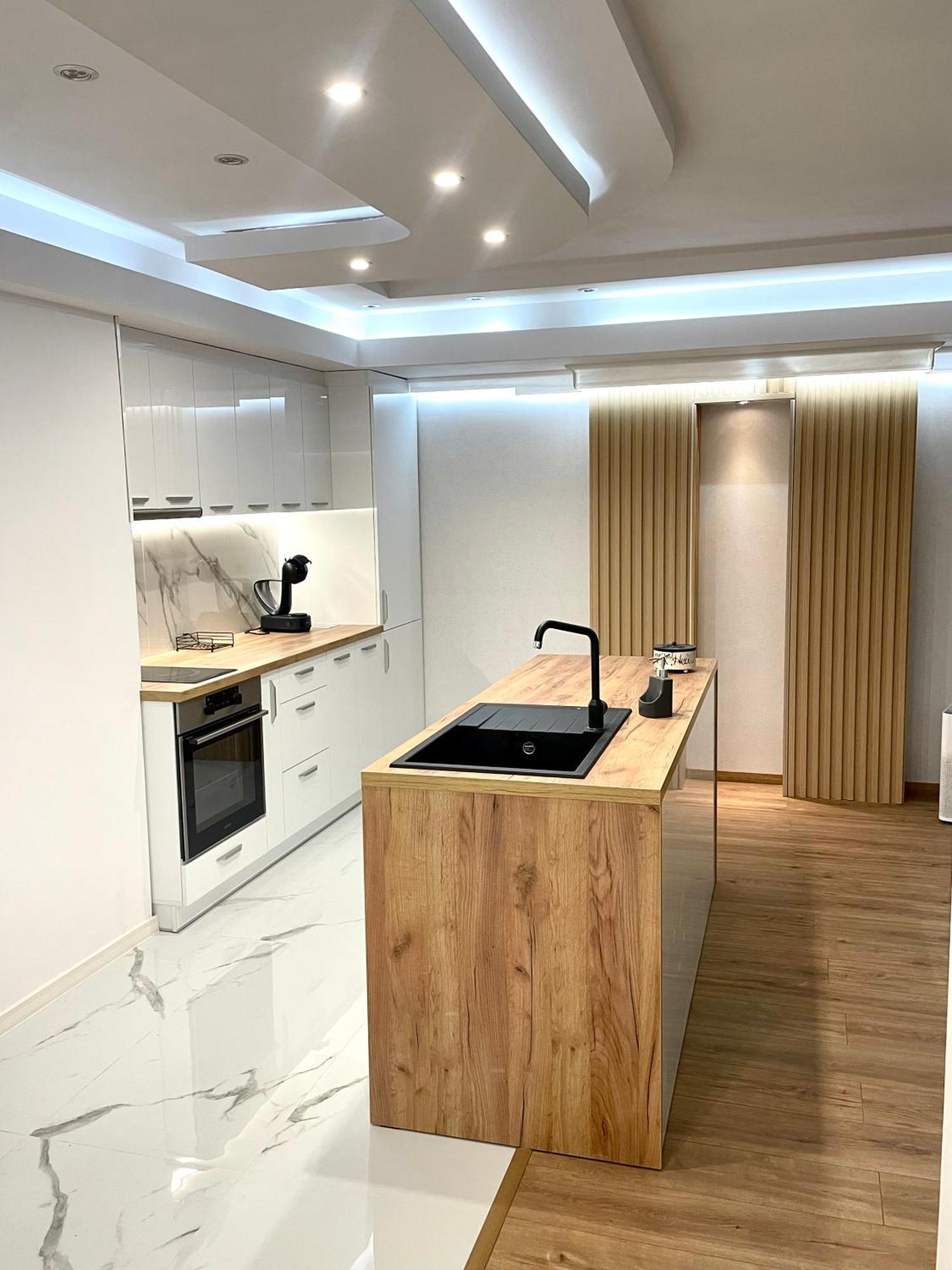Sea Breeze Apartment Varna Dış mekan fotoğraf